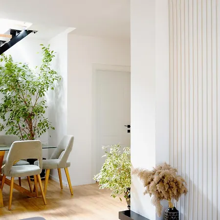 アパート Square Luxury Penthouse