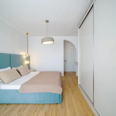 Square Luxury Penthouse *