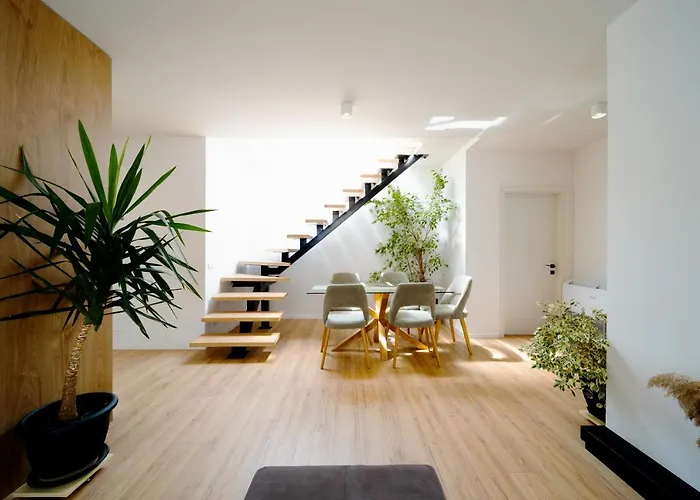 公寓 Square Luxury Penthouse