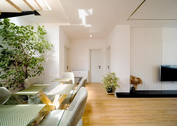 公寓 Square Luxury Penthouse 地拉那